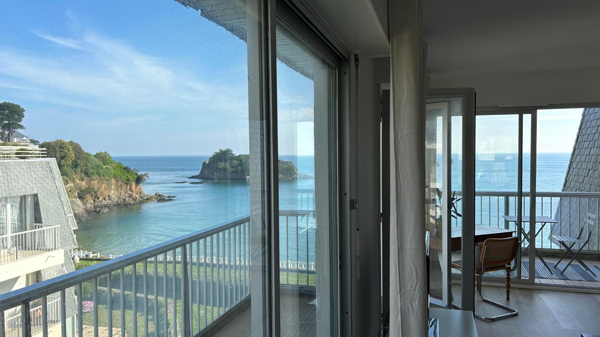 Apartment Pied Dans L'eau - La Comtesse
